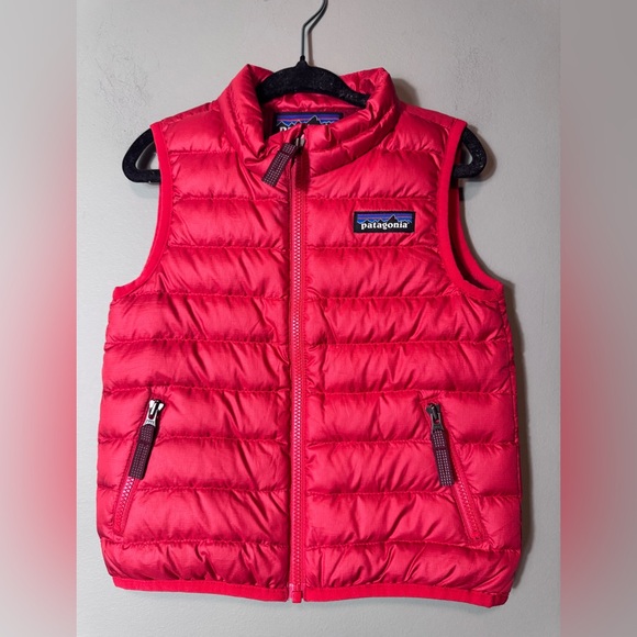 Patagonia Infant Red Down Vest‎ 12-18 months